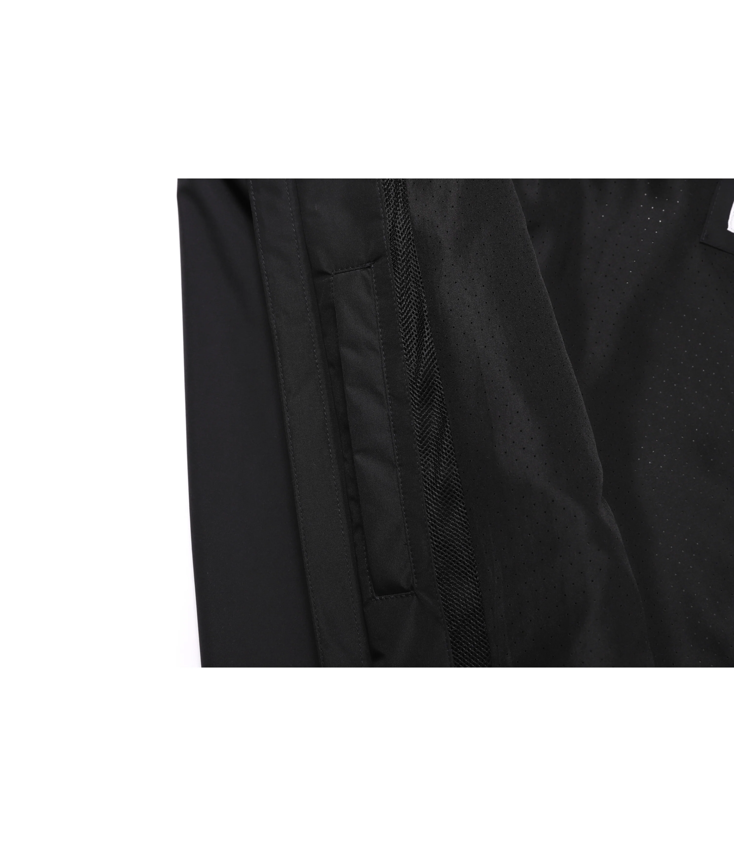 Unisex ATLAS Windstopper By Gore-Tex Labs<br>CARBON BLACK - Image 8